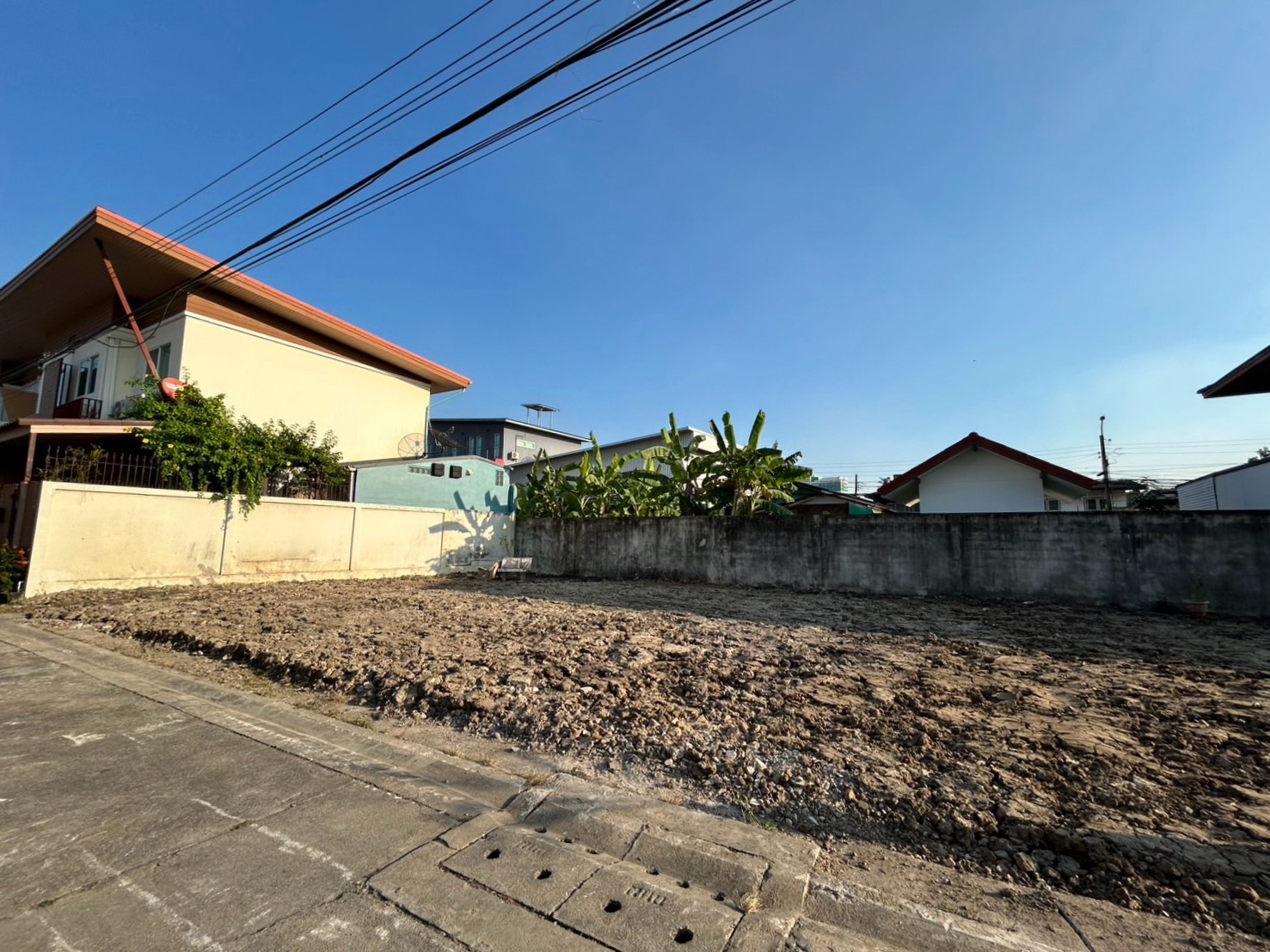 ตัวอย่างผลงานถมที่ดิน นวมินทร์ 175 กรุงเทพฯ